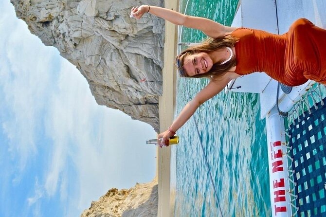 Cabo San Lucas Sunset Cruise With Unlimitted Drinks - Customer Feedback and Recommendations