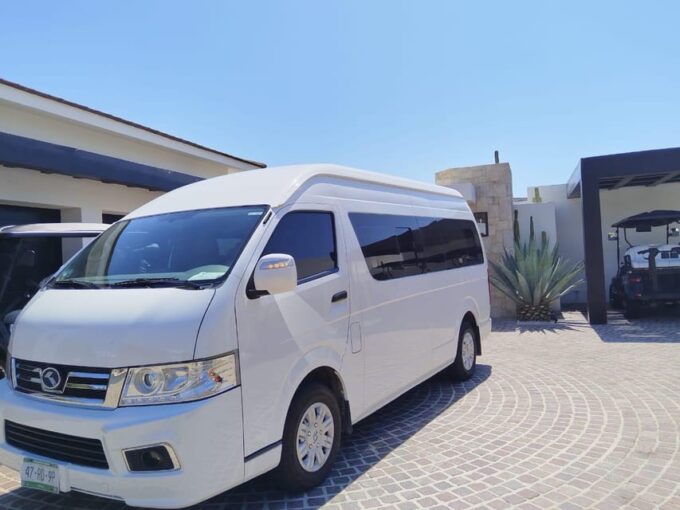Cabo San Lucas: Transfer From SJD Airport - Travel Convenience