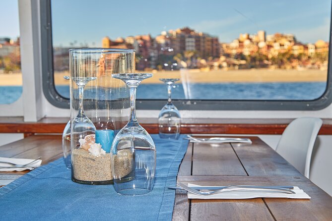 Cabo Sunset Dinner Cruise With Live Music & Open Bar on Cabo Wave - Live Music and Open Bar
