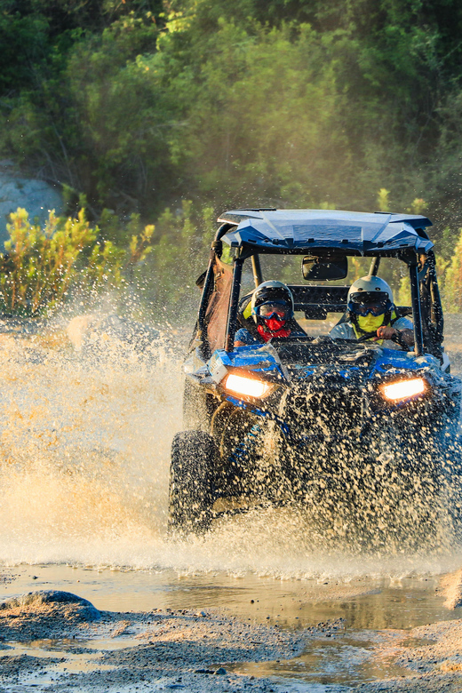 Cabo : UTV and Camel Ride in the Desert - Safety and Equipment