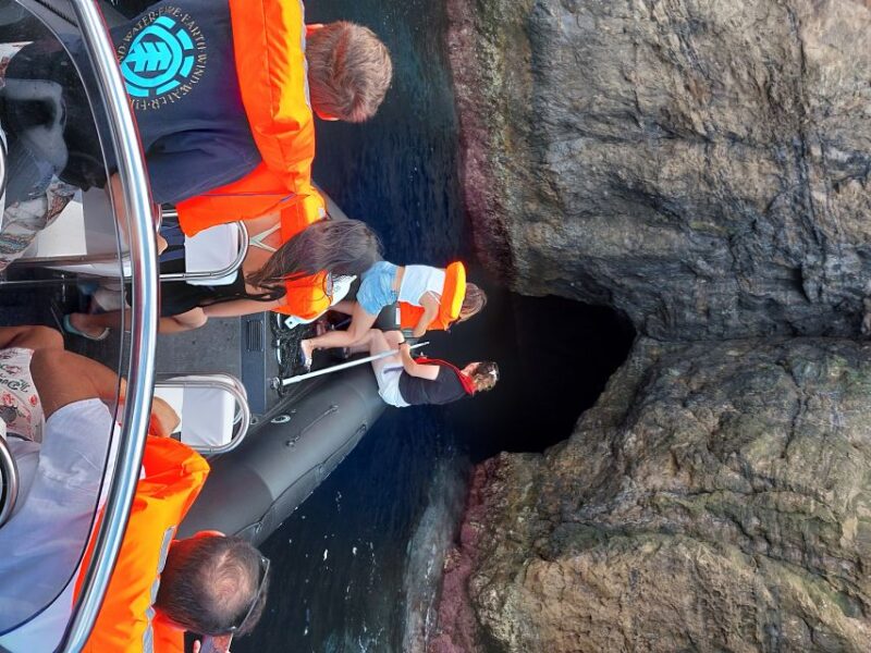 Cabras Island - Boat Trip - Booking Information