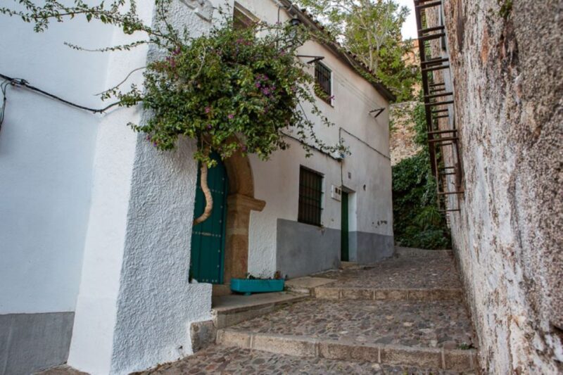 Caceres: Highlights, History and Jewish Quarter Walking Tour - Historical Significance