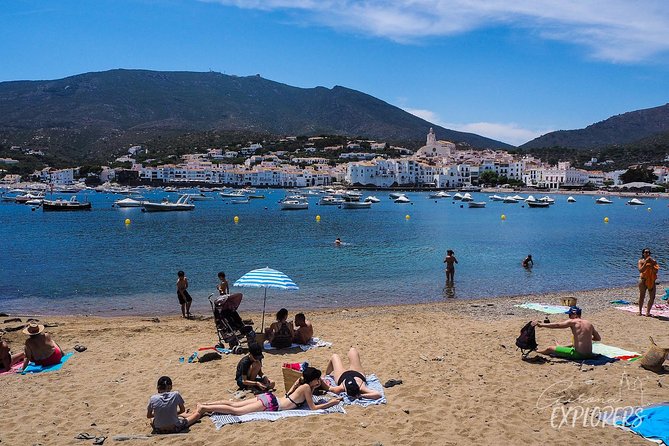 Cadaqués & Dalí House-Museum Day Trip From Girona (Tickets Included) - Transportation and Meeting Point