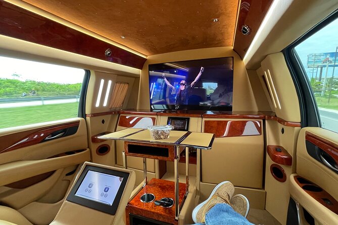 Cadillac Escalade Executive Limousine, PUJ to Punta Cana & Bavero - Airport Pickup Procedure