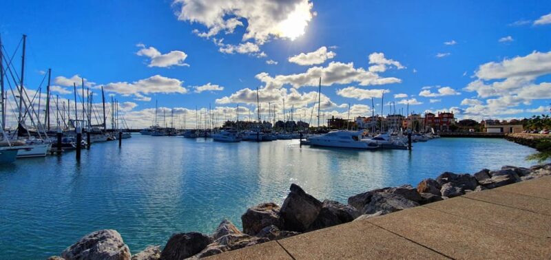 Cadiz: Exclusive Yacht Excursion to La Caleta or Pepa Bridge - Meeting and Punctuality