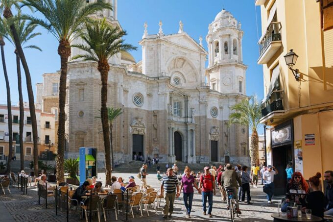 Cadiz Full-Day Guided Excursion From Seville - Frequently Asked Questions