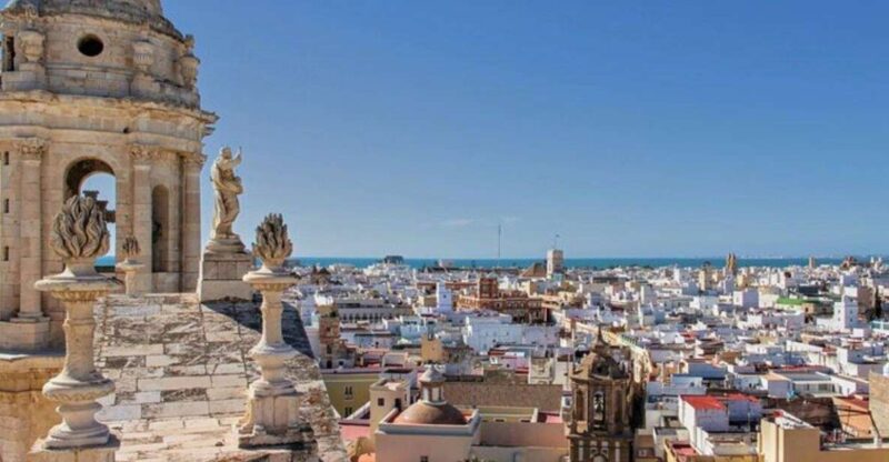 Cadiz: Must-See Highlights Walking Tour - Meet at Plaza De Las Tortugas