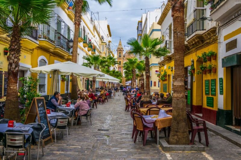 Cádiz: Mysteries and Legends Walking Tour With Souvenir - Itinerary Details