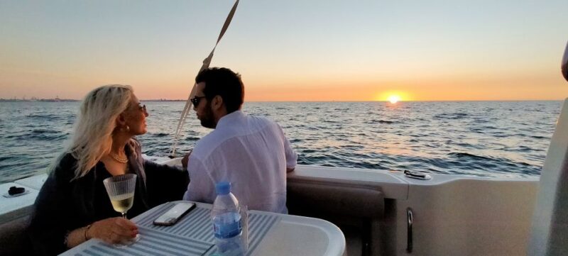 Cádiz: Private Sun Cruise for 2 With Aperitivo and Wine - Duration and Timings