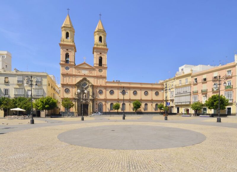 Cádiz: Private Walking Tour - Guided Walking Exploration