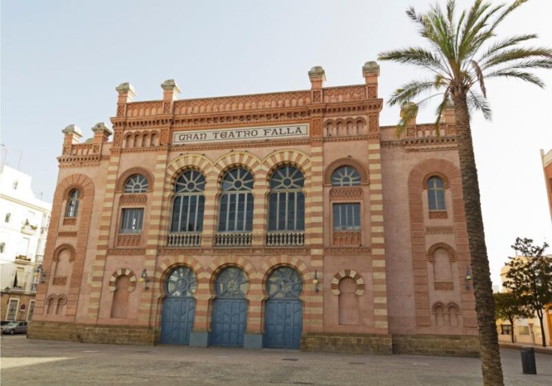 Cádiz Scavenger Hunt and Sights Self-Guided Tour - Requirements and Accessibility