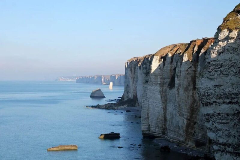 Caen: Étretat Cliffs Private Guided Tour - Tour Availability and Booking