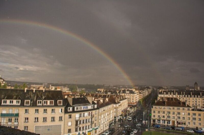 Caen: Private Custom Tour With a Local Guide - Pickup and Drop-off