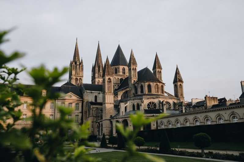 Caen : Private Walking Custom Tour With a Local Guide - Personalized Experience