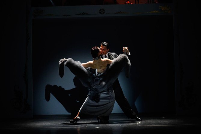 Café De Los Angelitos Dinner Tango Show - Atmosphere and Historic Venue