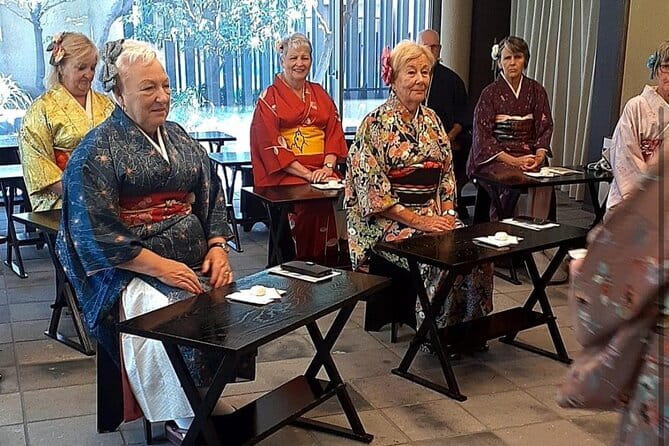 Cafe Lunch and Cultural Experiences of Japan - Taking in the Matcha Ceremony