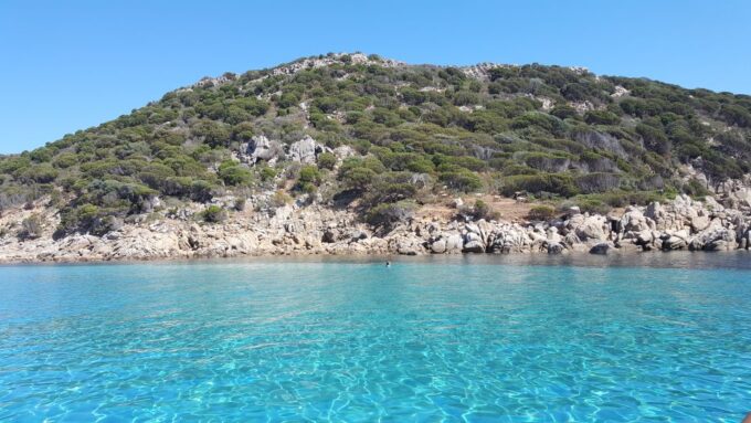 Cagliari: Between the Mountains & Sea Tour by Jeep & Dinghy - Boat Tours and Weather Conditions