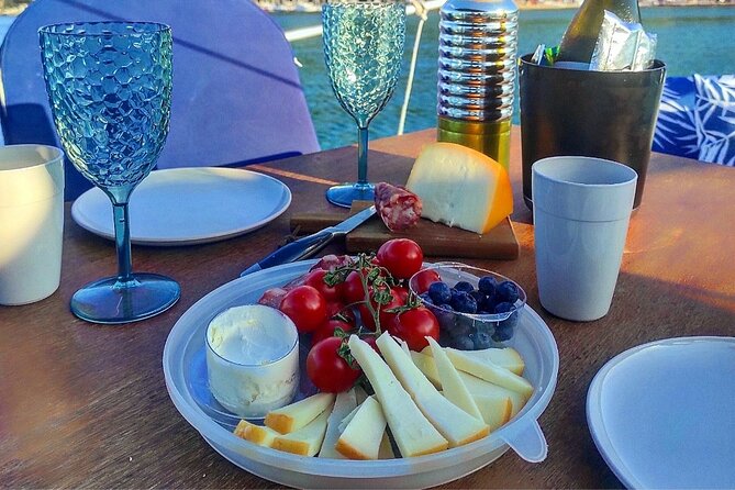 Cagliari: Sunset Boat Cuise With Prosecco - Customer Support Options