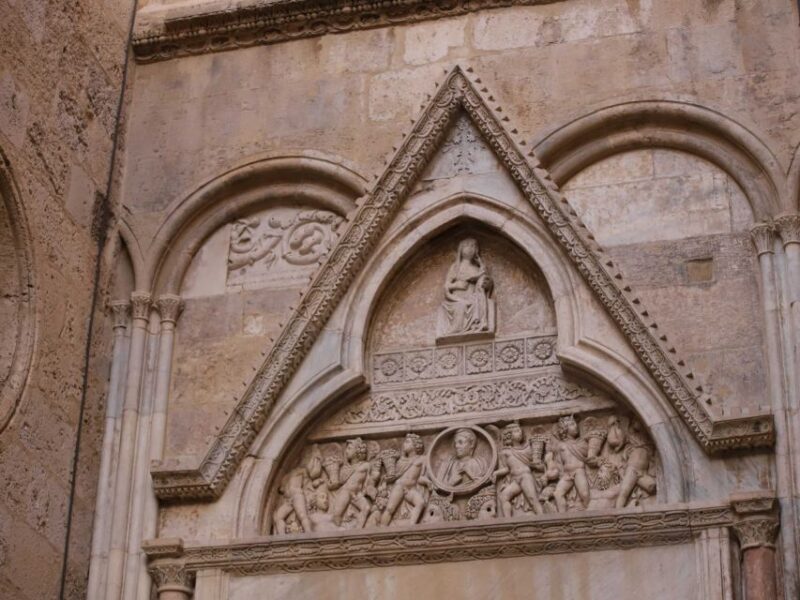 Cagliari: Walking Tour Through the Alleys of Castello - Customer Reviews and Ratings