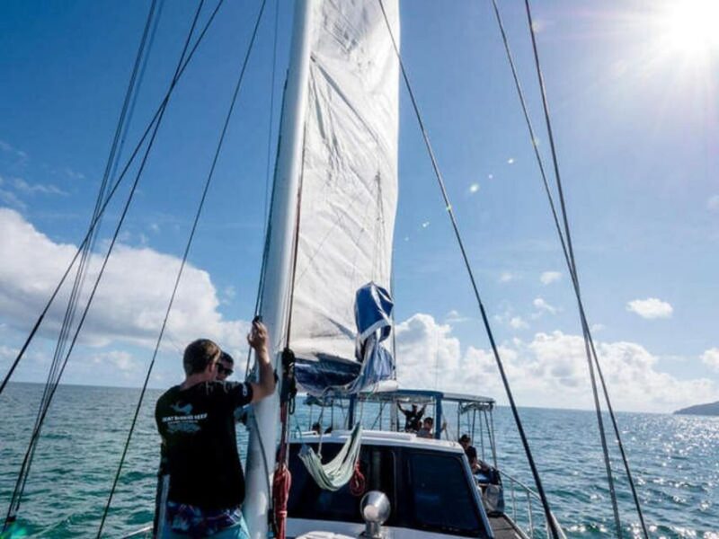 Cairns: 2-Day Great Barrier Reef Dive and Snorkel Boat Trip - Onboard Amenities and Inclusions