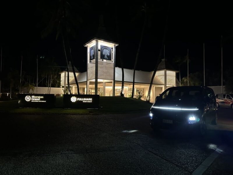 Cairns Airport to Cairns City Private Transfers - Booking Process