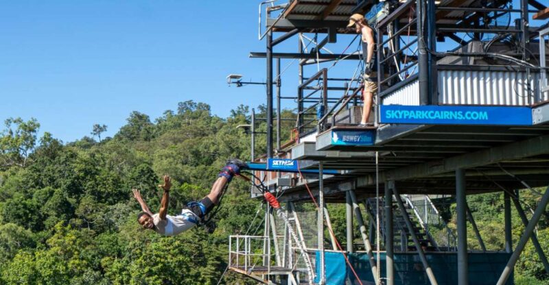Cairns: Bungy Jump - Location and Shuttle