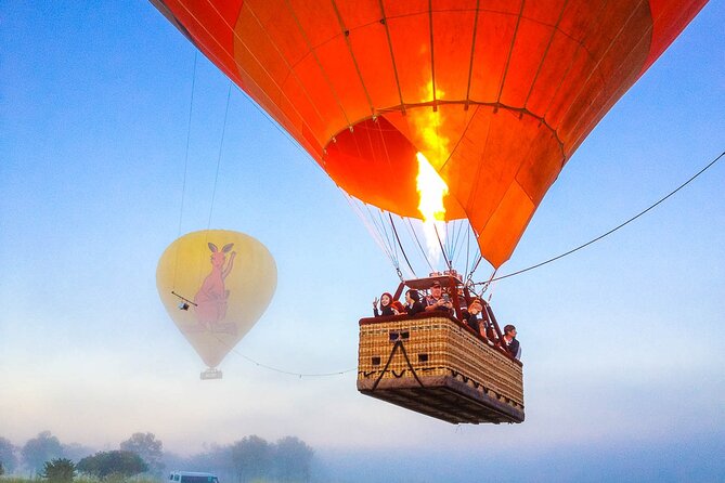 Cairns Classic Hot Air Balloon Ride - Expert Pilot Commentary During the Ride