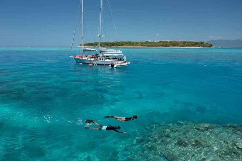 Cairns: Green Island & Great Barrier Reef Sailing Tour - Practical Details and Tips