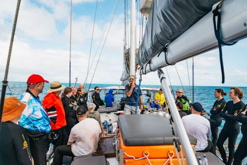 Cairns: Green Island & Great Barrier Reef Sailing Tour - Exploring Tropical Green Island