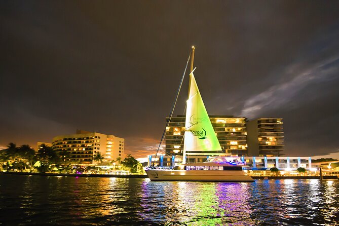 Cairns Luxury Catamaran Harbor and Dinner Cruise - Recommended Occasions