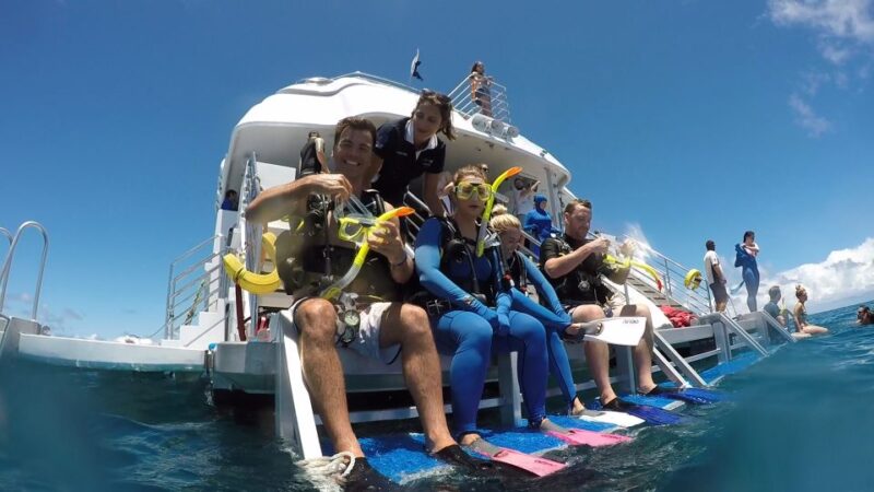 Cairns: Outer Great Barrier Reef Full-Day Tour With Lunch - Complimentary Beverages and Snacks