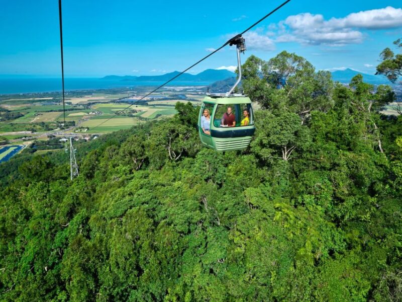 Cairns: Small Group Kuranda Tour via Skyrail and Scenic Rail - Kurandas Dining, Galleries, and Stores