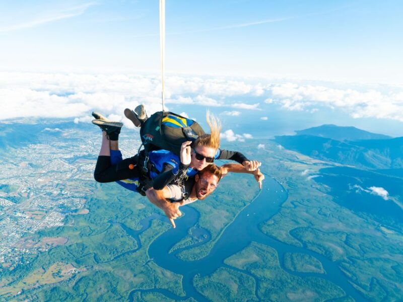 Cairns: Tandem Skydive From 15,000 Feet - Panoramic Aerial Views