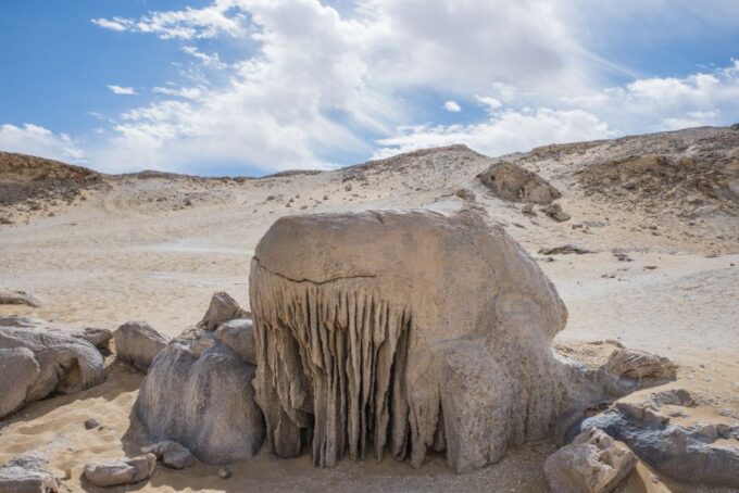 Cairo: 2-Day Bahariya Oasis Camp and Desert Tour - Desert Exploration