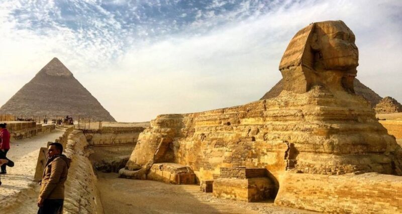 Cairo: 5-Day Egypt Itinerary for Cairo and the Pyramids - Accommodation and Transportation