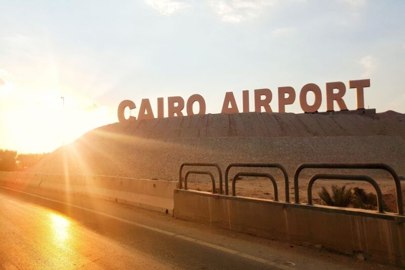 Cairo Airport: Arrival & Departure Private Transfer - Pickup and Meeting