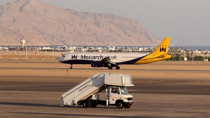 Cairo Airport: Private Transfer Service - Vehicle Accommodations