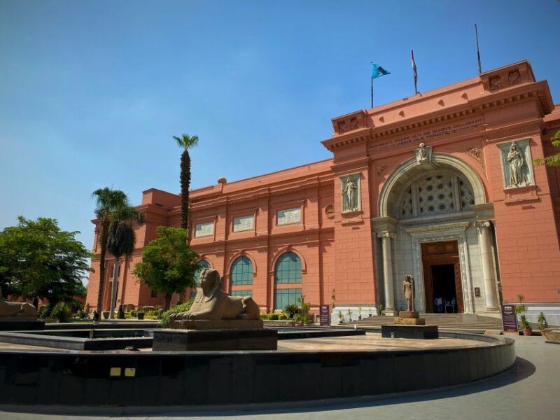 Cairo: Ancient Egypt City Highlights Day Trip With Lunch - Museum and Antiquities Exploration