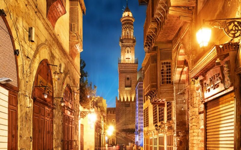 Cairo: Cairo by Night Guided Sightseeing Tour - Nasr City Monument
