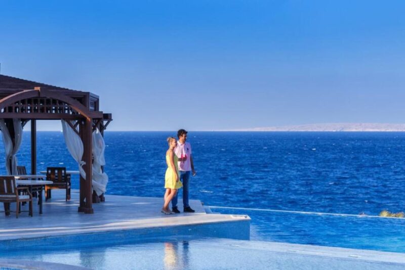 Cairo : Day Trip at the Red Sea at Stella Di Mare - Destination Highlights