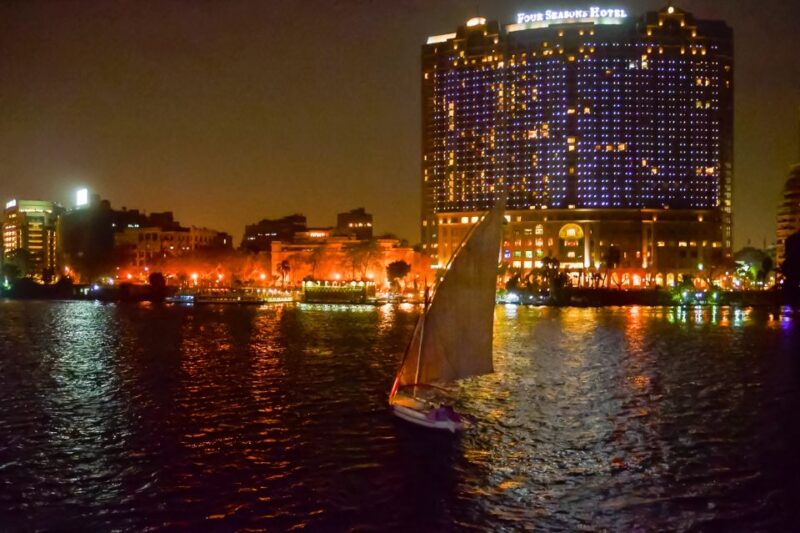 Cairo: Dinner Cruise on the Nile River With Entertainment - Live Entertainment Highlights