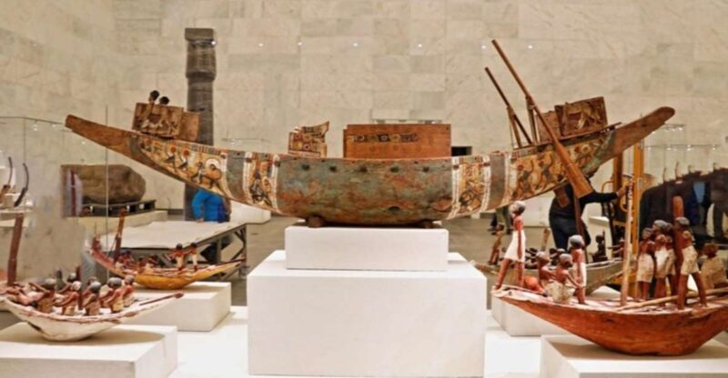 Cairo: Giza Pyramid Complex and National Museum Guided Tour - Pickup and Transportation