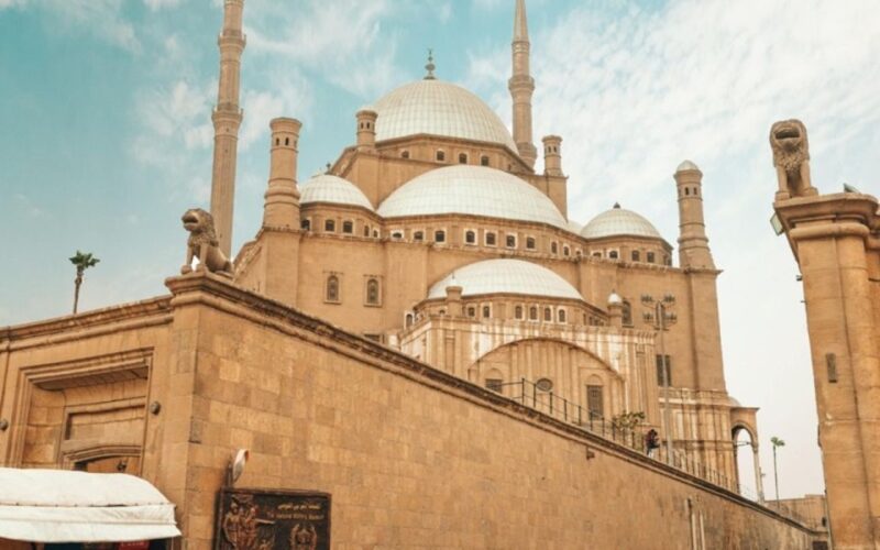 Cairo: Giza Pyramids and Islamic Cairo Guided Layover Tour - Booking Information