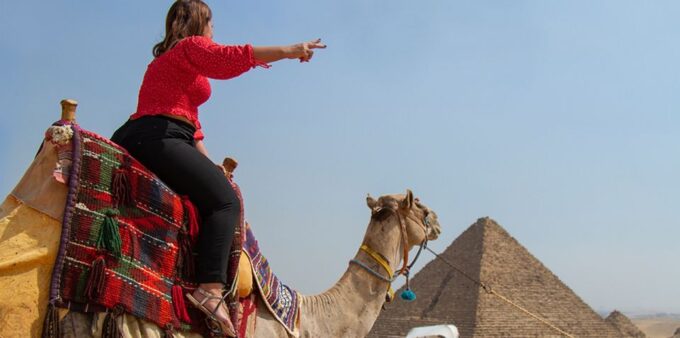 Cairo: Giza Pyramids & Museum of Egyptian Civilization Tour - Tour Highlights and Key Features