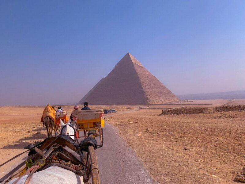 Cairo: Giza Pyramids Tour and Horse Carriage Ride - Itinerary Details