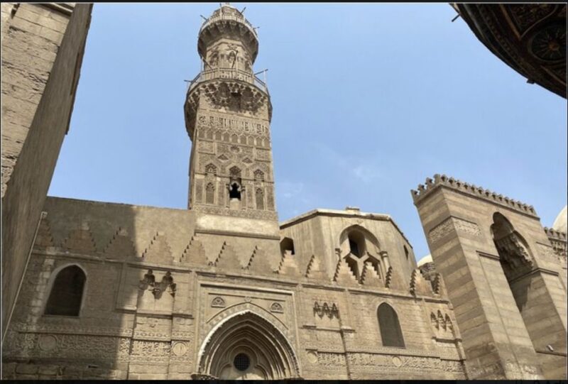 Cairo: Islamic and Coptic Cairo Private Tour With Lunch - Islamic Cairo Highlights