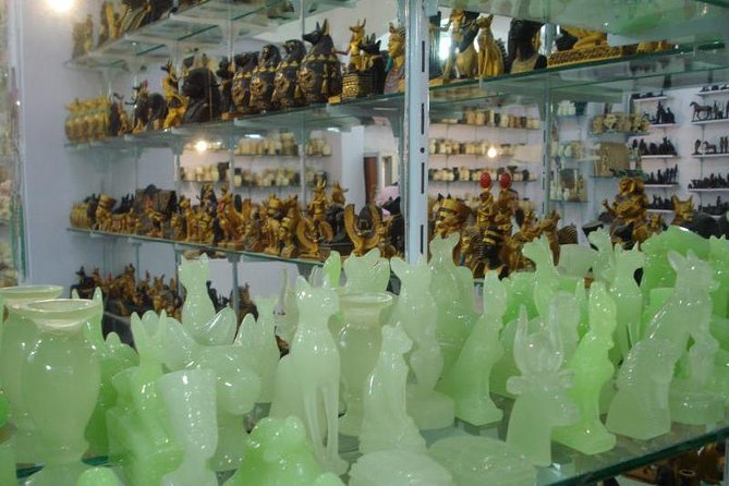 Cairo: Khan El-Khalili Tour From Cairo Giza Hotels With Lunch - Narrow Lanes of Khan El-Khalili
