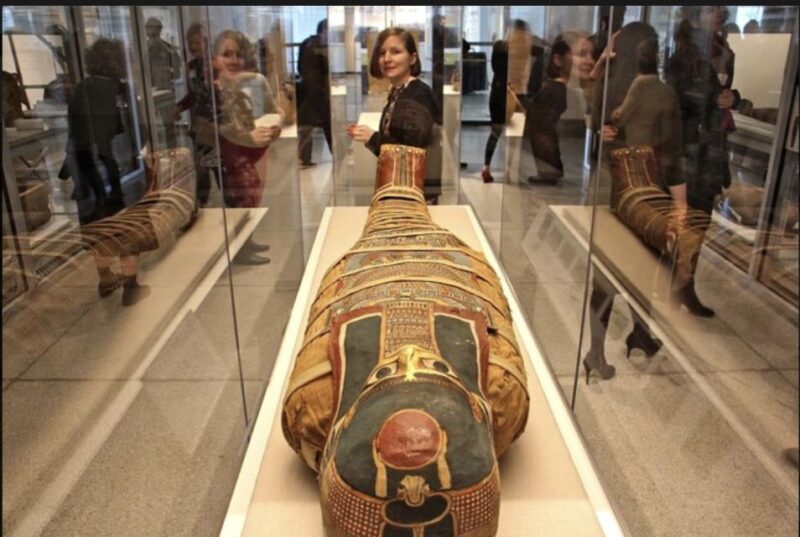 Cairo: Private Giza Pyramids, Egyptian Museum, & Bazaar Tour - Included Experiences