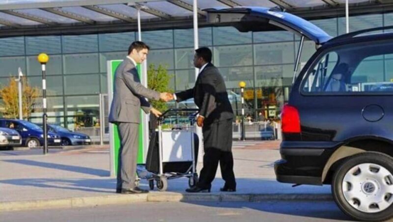 Cairo: Private One-Way or Return Airport Transfer Service - Pickup and Dropoff