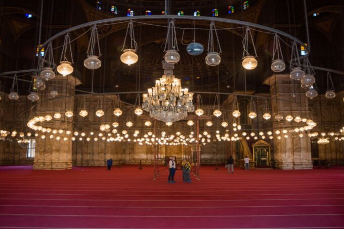 Cairo: Pyramids, Bazaar, Citadel Tour With Photographer - Customer Reviews